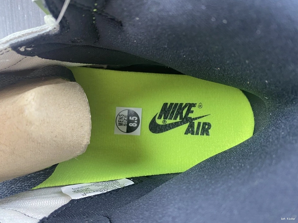 Retro 1 Volt 555088-702 OG Jordan Visionaire High Air 1111